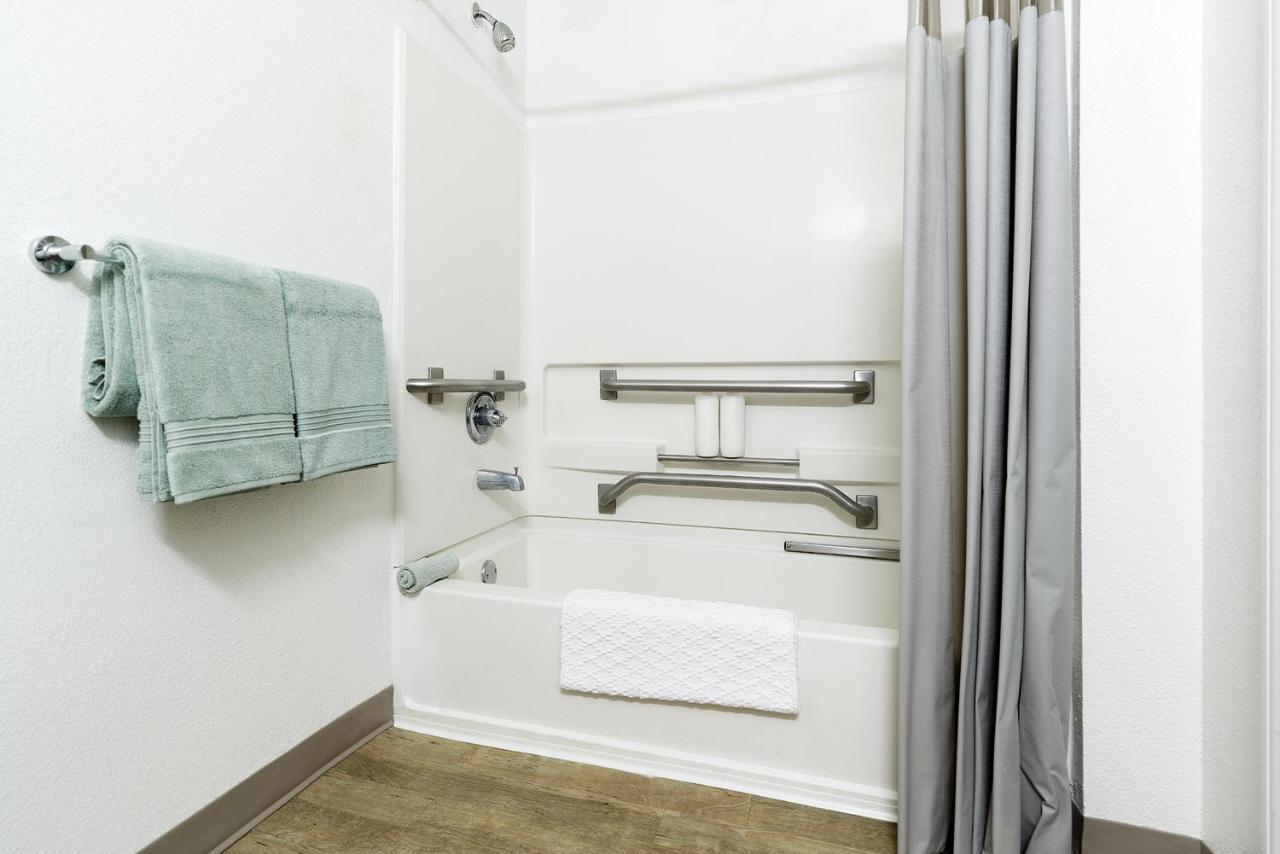 Intown Suites Extended Stay Richmond Va - ميدلوثيان المظهر الخارجي الصورة